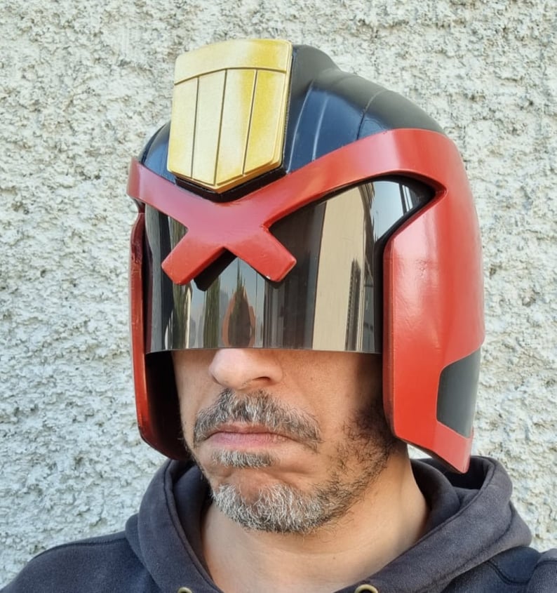 Judge Dredd Helmet Wearable - Etsy