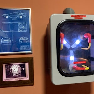 Flux Capacitor replica - Back to the future with light effects openable