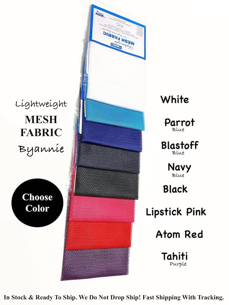 Puede incluir: Tela de malla ligera en varios colores, incluyendo blanco, azul, negro, rosa, rojo y morado. La tela se muestra en una pila con el nombre del color y la descripci&oacute;n del color debajo de cada muestra. El texto "Lightweight Mesh Fabric Byannie" est&aacute; en el lado izquierdo de la imagen. El texto "Choose Color" est&aacute; en un c&iacute;rculo negro en el lado izquierdo de la imagen.