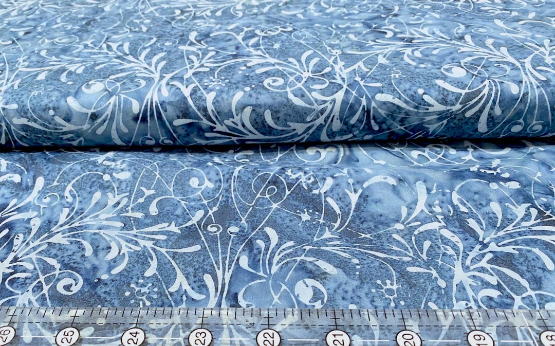 Edyta Sitar BATIK BAKERS DOZEN Fabric Blue Scroll Ab8503t2 Laundry