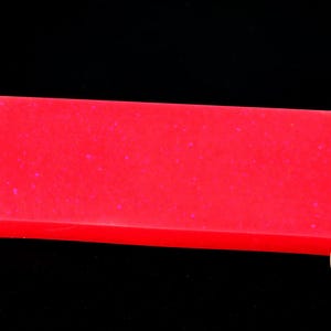 Oparex Opal 100g OLP455 Glitter Opal Neon Pink UV Reactive Imitation Opal Block Stone Rough with Glitter Pinfire for stone carving and inlay