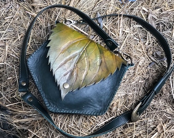 Handcrafted Leather Leaf Shoulder Bag – Forest-Inspired Design