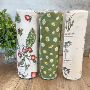 Reusable Paper Towels / Unpaper towels / 12 10x14 1 -ply Paperless towels / Daisy / Plants / Strawberry Kitchen / Cottagecore / Cloth towel