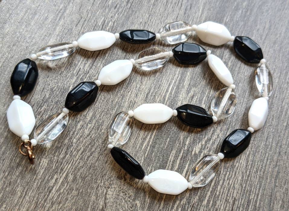 1950s Milk Glass Necklace: Black & White Geometric Retro Jewelry