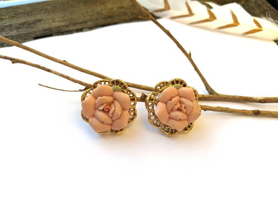 Vintage Rose Earrings, Cottage Core Rose Clip On'… - image 2