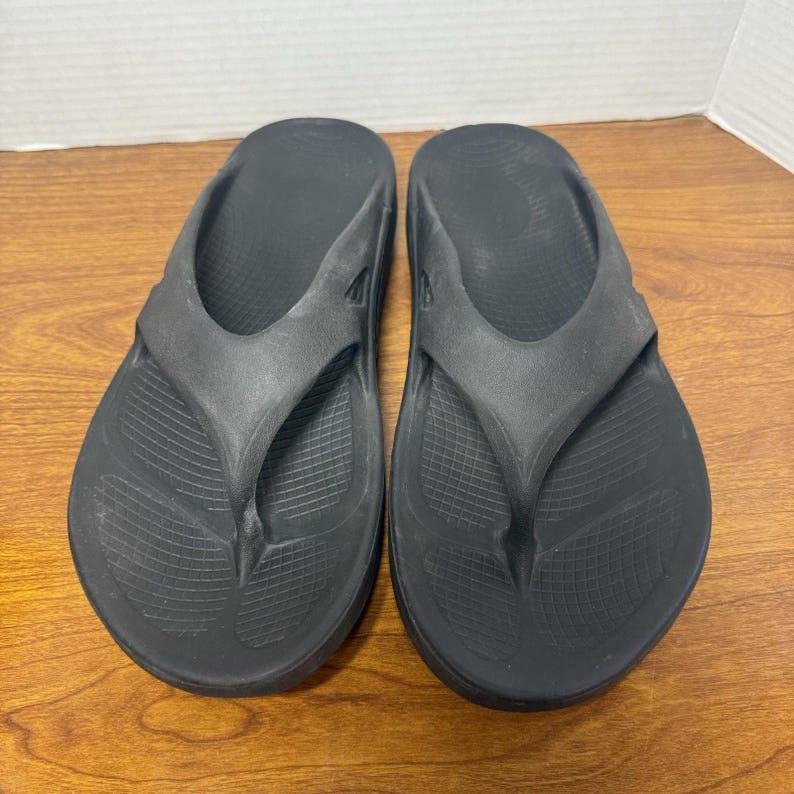 OOFOS OOriginal Unisex Sandals | Black | M9 W11 Recovery Ora Sandals Flip Flops image 2