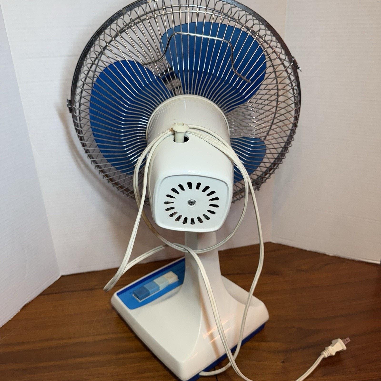 Vintage Transparent Blue Blade Oscillating Fan 12” KS-D1158 - Etsy display picture 1