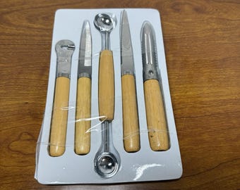 Juego de 5 piezas de utensilios HOAN de acero inoxidable vintage con mango de madera para decorar frutas y verduras.