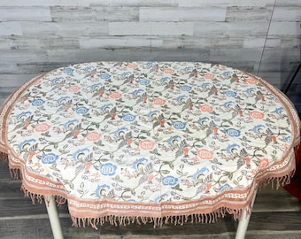 Vintage Round Birds & Floral Table Cloth