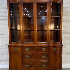 Morganton Mahogany Serpentine Breakfront Hutch 1940’s