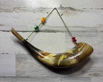 Traditional Hand Painted “Pututu” Andean Wind Instrument