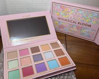 NIB Ace Beauty Whimsical Bloom ögonskuggspalett Ny