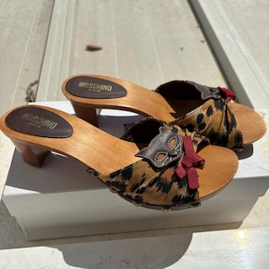 シューズ・サンダルその他 MOSCHINO COUTURE Woman High heel shoes Brown MN1008CC1H101 Shanty leopard ballerina shoes | Women's Shoes | Moschino