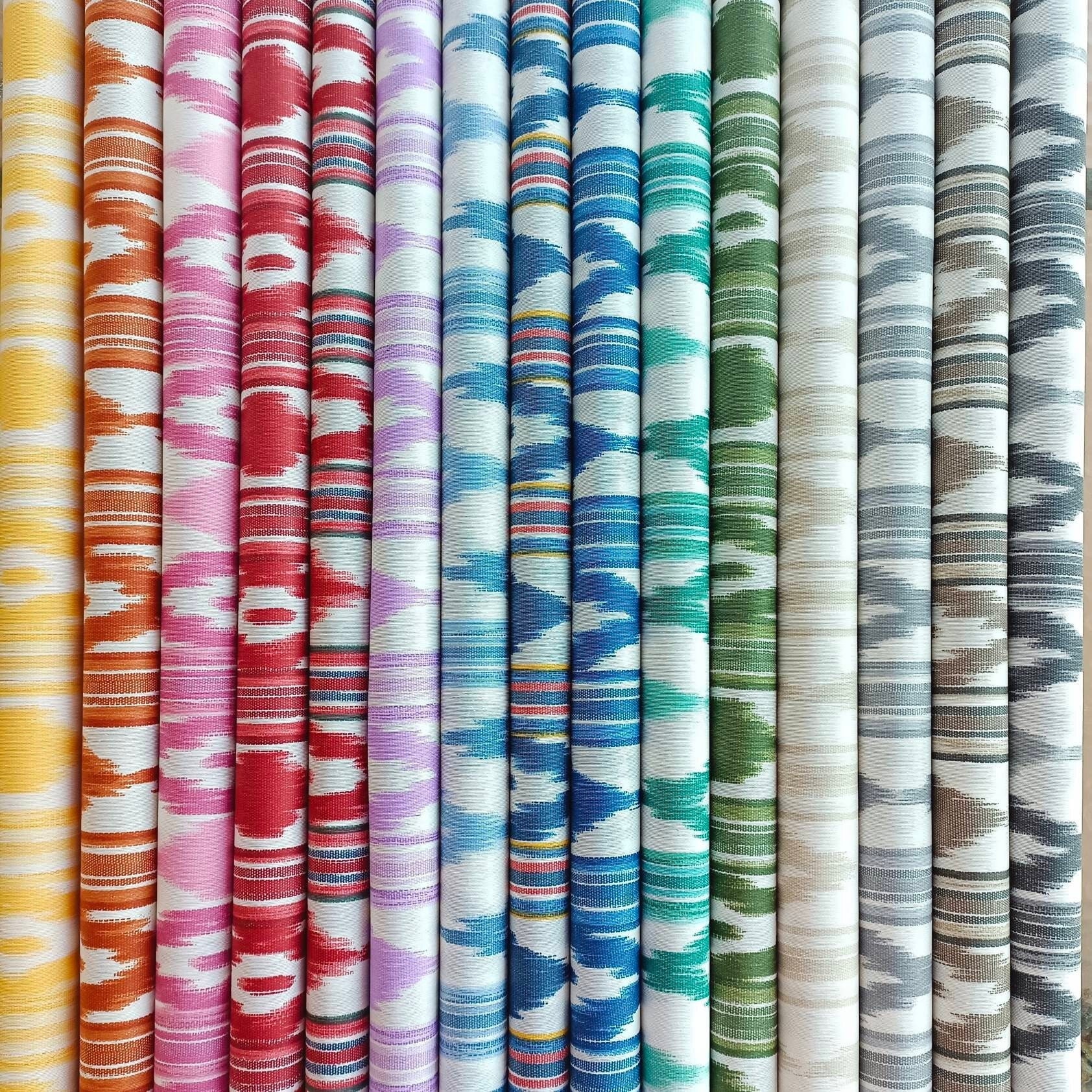 Tela lenguas mallorquinas colores, tela ikat estampada mallorquina, mantel impermeable, tela por metros, tela típica mallorquina