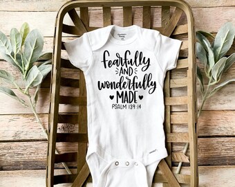 Temidas y maravillosamente hechas / Linda Onesie / Camisa de bebé / Christian Verse / Bebé recién nacido / Regalo de baby shower / Nueva mamá / Padre Hijo / Salmo 139:14
