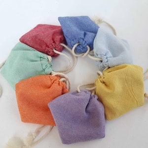 Pochette avec pierres précieuses : petite pochette en coton avec cordon de serrage pour vos cristaux, chapelet ou amulettes