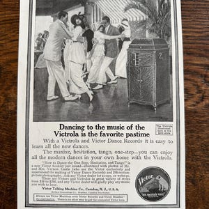 Rare Antique 1910s Victor Victrola Phonograph Print Ad