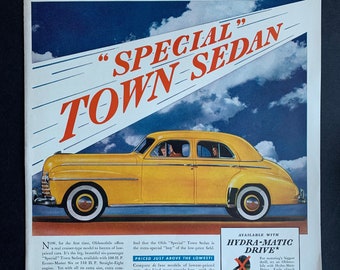 Vintage 1940s oldsmobile town sedan print ad