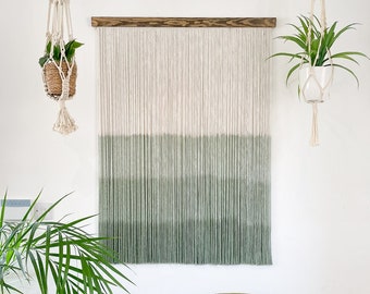 Tapiz de tinte por inmersión, arte de pared Ombre, tinte por inmersión de Macrame, decoración con tinte por inmersión, colgante de pared con tinte por inmersión, colgante de pared verde, decoración verde, colgante de pared Boho