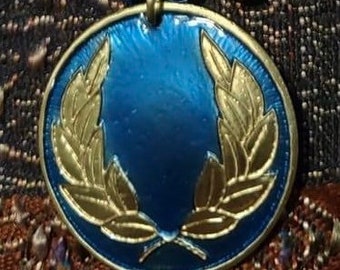 SCA Laurel Medallion, wide leaf with background color choice