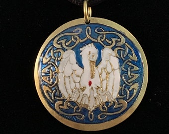 SCA Pelican in her Piety Celtic loops
