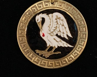 SCA Pelican in her Piety Greek Key