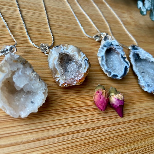 Geode Necklace, Silver Plated OR Raw, Rough Agate Druzy Geode Pendant, Oco Geode Halves, Crystals, Raw Gemstone Jewelry, Crystal Lover Gift