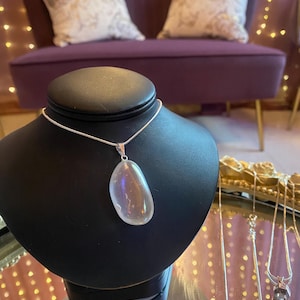 Angel Aura Quartz Crystal Necklace, Freeform, Rainbow Quartz Pendant, Crystal Healing Jewelry, Clear Quartz Pendant, Angel Grief Gift, Calm