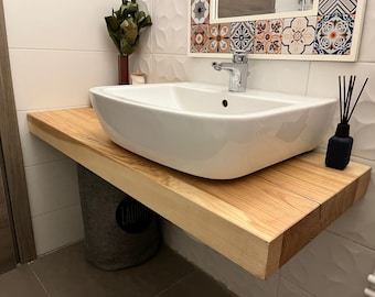 Estante de tocador flotante de madera de baño hecho a medida, estante montado en la pared de madera maciza rústica con borde natural vivo, regalo de Navidad para el nuevo hogar