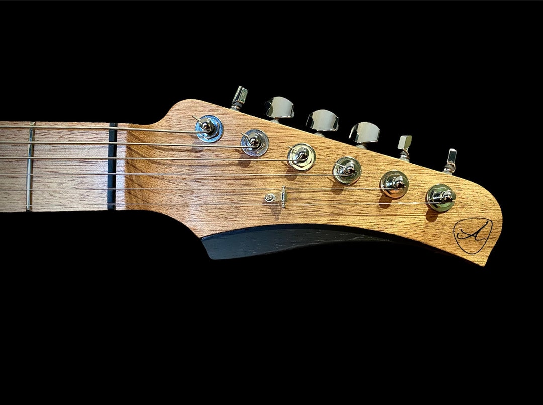 Amantea Guitars Ts Modern Headstock Etsy