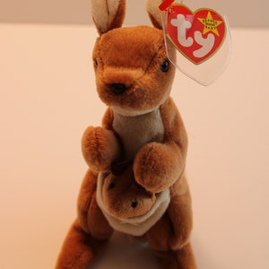 Rare Pouch the Kangaroo Beanie Baby