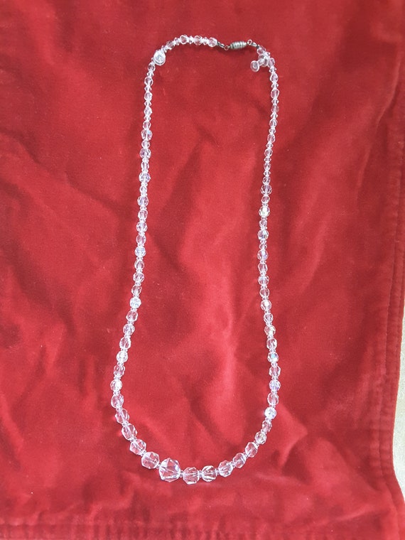 Beautiful Clear Glass Crystal Beaded Necklace