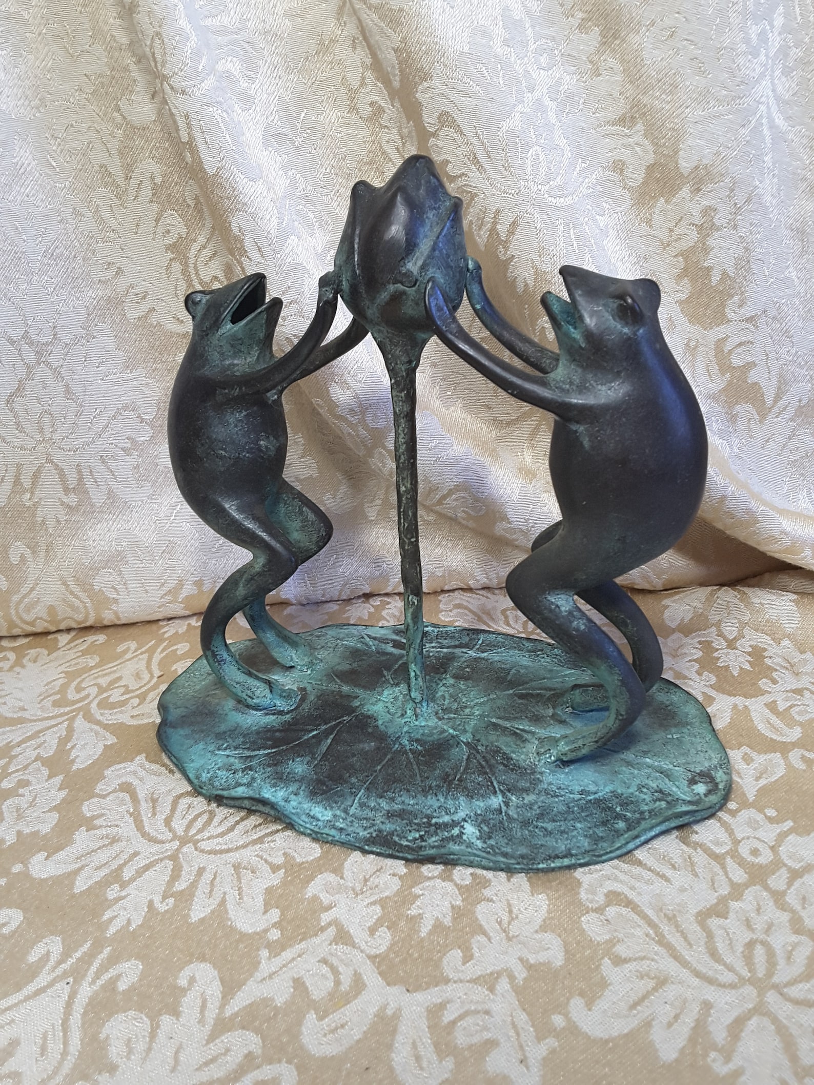 Frogs Stand on a Lily Pad With Flower Cast Metal/bronze Green - Etsy