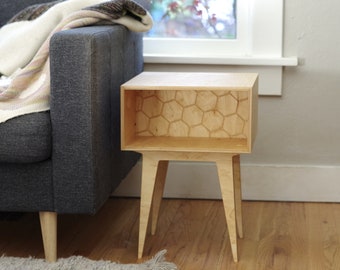 Enkel Modern Nightstand