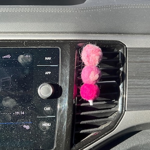 felt ball car diffuser