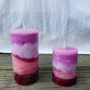 Textured Sunset Layered Pillar Candle – Handmade Pink & Purple Ombre Decor Gift