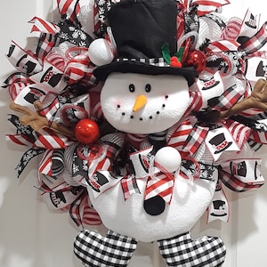 Snowman wreath,snowman front door wreath,winter wreath,snow wreath,snowflake wreath,snowman decor,christmas wreath,snowman, christmas decor