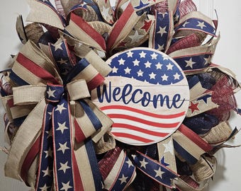 Patriotic wreath,Burlap 4th of July door hanger,Patriotic porch decor,4th of July wreath,Veterans Day wreath,Americana wreath,Rustic wreath