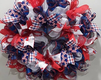 Patriotic wreaths,Patriotic wreath,Mesh patriotic wreath,Memorial Day decor,4th of July wreath,Veterans Day wreath,memorial,USA wreath,USA