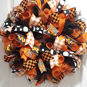 Halloween wreath,Halloween door wreath,Front door Halloween wreath,Mesh Halloween wreath,Halloween wreaths,Halloween door decor,Halloween