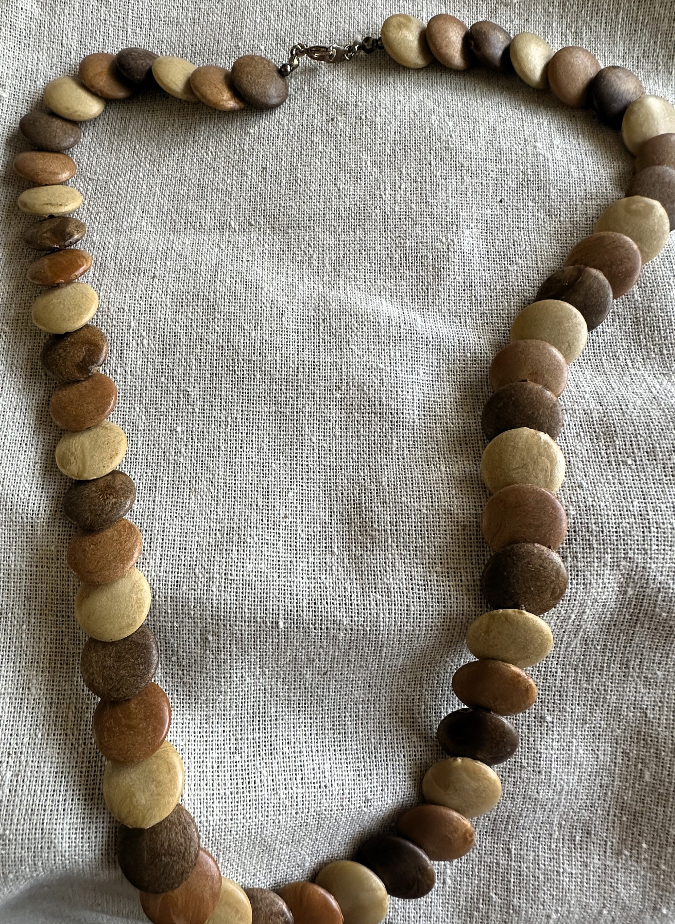 Collier Vintage Années 70 En Perles De Bois Colorées - Occasion, Style Bohème Et Rétro