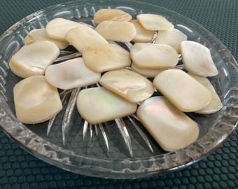 Cabujones de nácar vintage: cuentas rectangulares sin perforar (50 unidades)