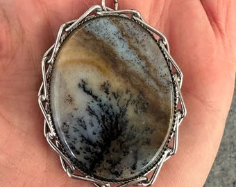 Agate Pin/Brooch and Pendant Charm, Blue and Brown, Oval Shape with Silver-Tone Loop Surround