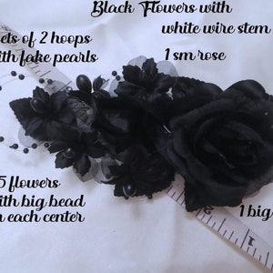 Schwarze künstliche Rose - mit 1 Rosenknospe - zusammen mit 5 Blumen mit Drahtstielen für Kartenerstellung / Scrapbooking / DIY Hochzeit