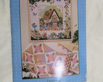 Brandyberry Cottage by Brandywine Design - Patterns Included - Paperback - pre-owned