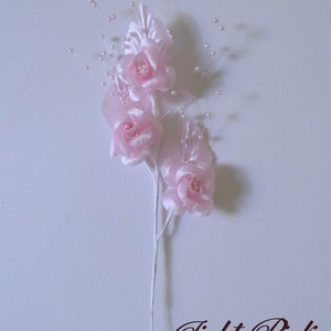 3 fleurs artificielles roses pâles avec tiges métalliques pour création de cartes de scrapbooking mariage bricolage plus de couleurs disponibles