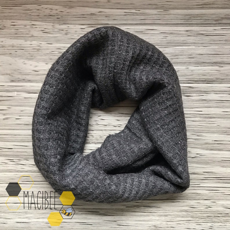 Toddler 5T. CHARCOAL WAFFLE SCARF Baby 6 months