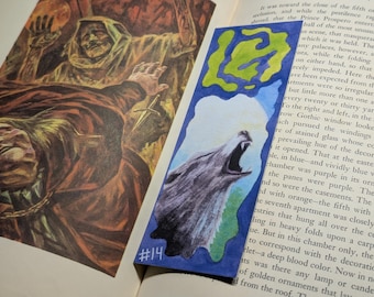 Segnalibro illustrato con acquerello basato su un libro horror su un lupo mannaro in una palude che mi ha fatto venire la pelle d'oca