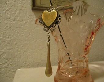 Rare Victorian Heart Sachet Locket w/ Tear Drop 'Pearl'