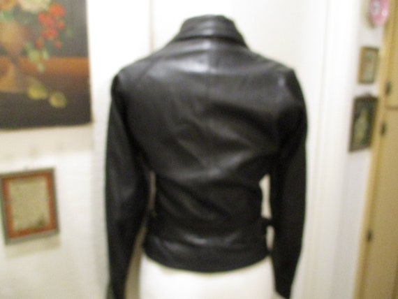 Vintage 1980s ALBERTO Designer Leather Women Crop… - image 6